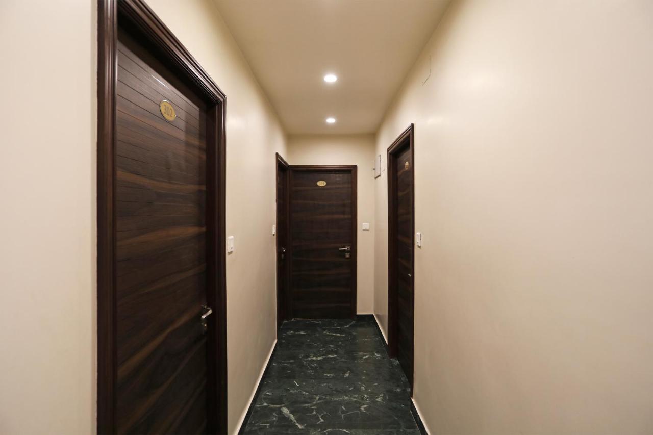 Capital O 8318 Beeu Guest House Liluāh المظهر الخارجي الصورة