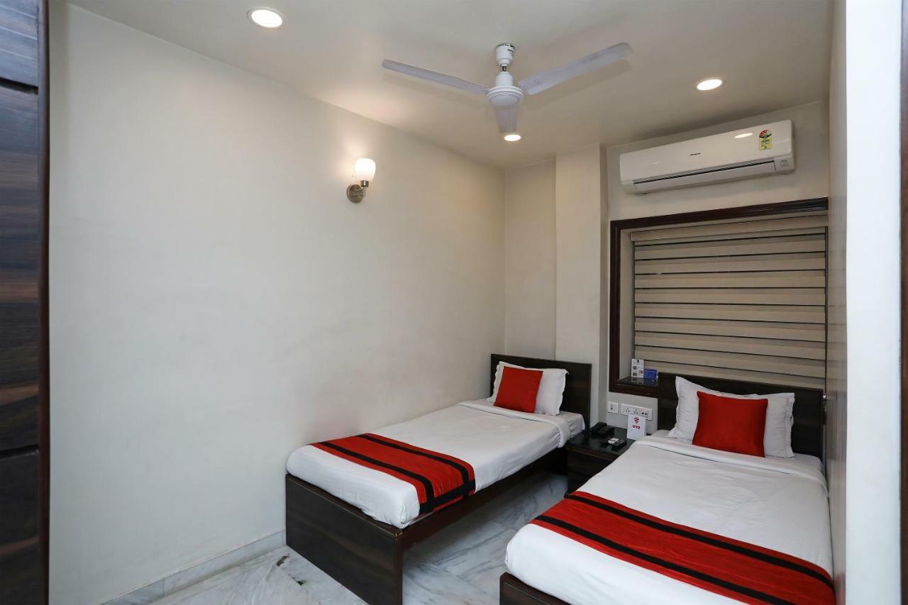Capital O 8318 Beeu Guest House Liluāh المظهر الخارجي الصورة