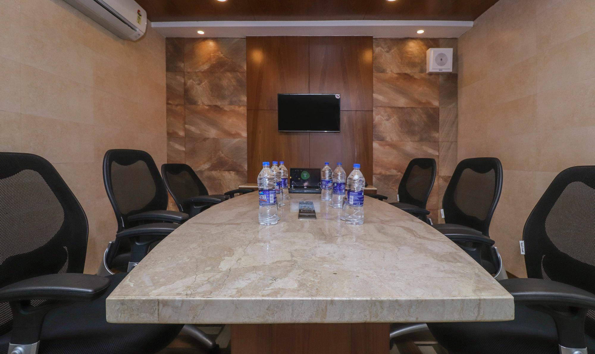 Capital O 8318 Beeu Guest House Liluāh المظهر الخارجي الصورة